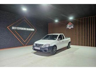 2016 nissan np200 1.6 a/c safety pack