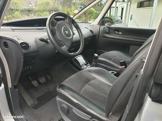 voiture espace 4 long