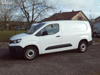 peugeot partner asphalt long 950kg bhdi 130cv bvm6/gps/camera de recul prix ht:10850 soit 12970 ttc