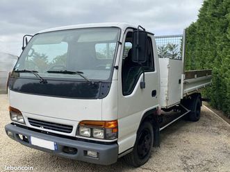 isuzu npr benne basculante