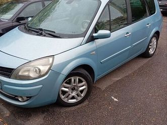 renault scénic 7 place