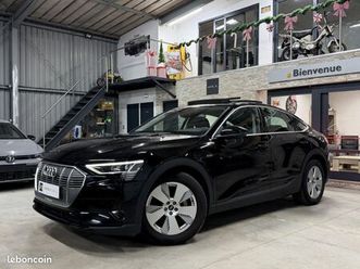 audi e-tron sportback 50 313ch quattro [ 06/2022 - toit ouvrant - sièges chauffants - 29 990 km ]
