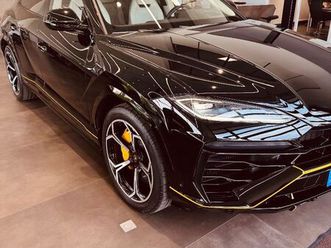 lamborghini urus se 4.0l v8 800ch • 2025 • 1350 km • hybride