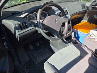 vend 307 essence année 2004