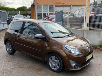 renault twingo 1.5 dci - 75 night & day