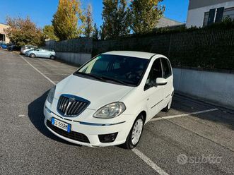 lancia musa gpl 2011