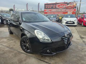 alfa romeo giulietta 1.6 jtd 105ch exclusive bvm6 * gps radar bluetooth clim régulateur jantes alu * crit'air 2 * factures d'entretien à jour