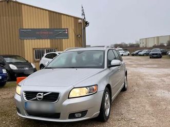 volvo v50 1.6d 115ch / drive / finition business / attelage