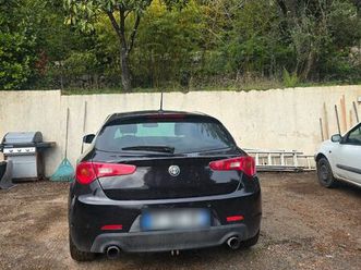 alfa romeo giulietta qv