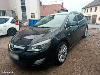opel astra st pack cosmo - 2l cdti 165cv - attelage - ct ok et propre ....