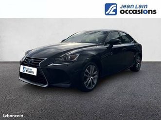 lexus is 300h pack business