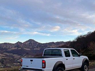 pick up nissan np300