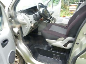 trafic passenger 150cv