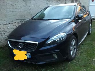 volvo v40 cross country boite automatique 8v 190ch