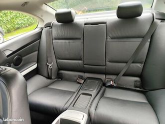 1ère main*bmw 330xd*stage 1*toutes factures disponibles*entretien extrêmement rigoureux *très faible kilométrage « usage week-end véhicule de passionné » *état 