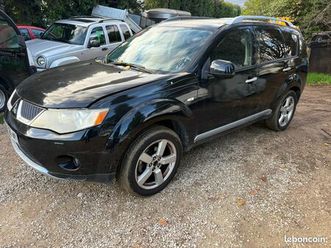 mitsubishi outlander 2 2.2 did 7 places 156 cv