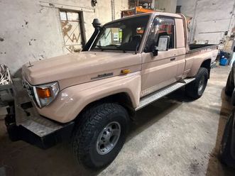 toyota hzj