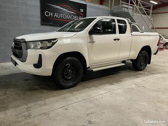 toyota hilux x-tra cabine 2.4l d-4d 150ch lecap 4x4