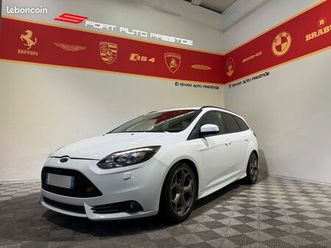 focus st 250cv sw ( visio et livraison possible )