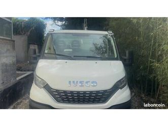 iveco daily benne 35c18 – boîte automatique – 180 ch – 2022 – 30 000 km