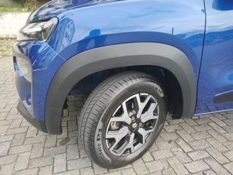 renault kwid intense 1.0 flex 12v 5p mec. 2025