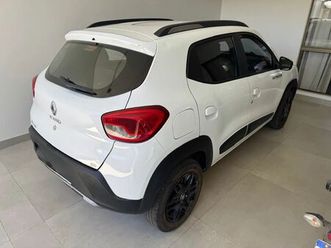 renault kwid outsider 1.0 flex 12v 5p mec. 2020
