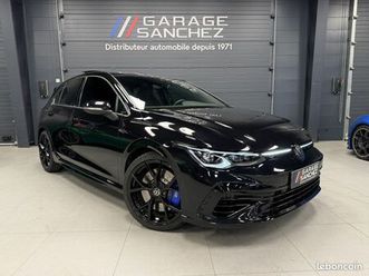 volkswagen golf viii r performance 2.0l tsi 320cv 4motion -dcc/akrapovic/to/hk/sièges elec-suivi vw