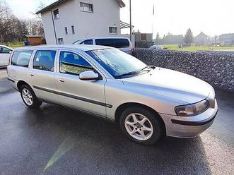 volvo v70, 2.4i, ab mfk, grosser service frisch, nur 229tkm canton saint-gall - tutti.ch