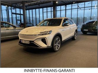 performace/ awd/ acc/ skinn/ carplay/ memory/ bose/ +++