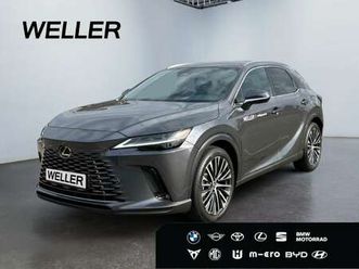 + 2,5 l e-cvt, 4x4 plug-in 5-türer executive