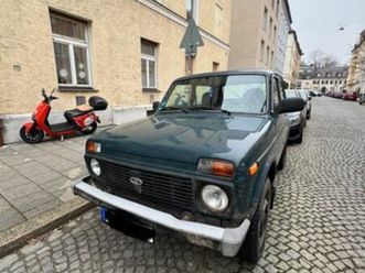 lada niva 1.7i only only