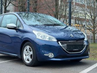 peugeot 208 allure leder navi led klima