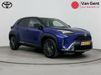 toyota yaris cross 1.5 hybrid adventure | led | dodehoek detectie | head-up display | navigatie | stoel-/stuurverwarming | jbl | parkeersensoren voor/achter | a