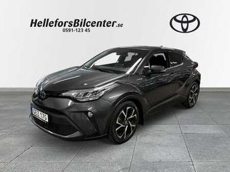 toyota c-hr hybrid x-edt car play v-hjul rattvärme