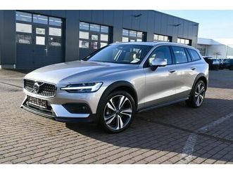volvo v60 cc b4d awd ultimate*led*pano*360*h&k*massage