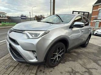 rav4 2.0 d-4d 2wd style