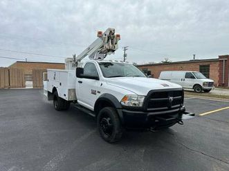 2016 ram 4500 bucket truck