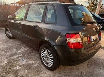 fiat stilo hatchback 2004. 1.6 16v ( 76 kw/103 cv)