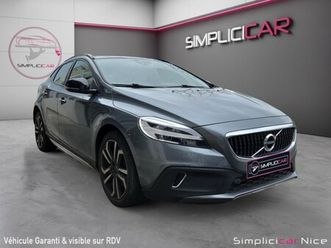 volvo v40 cross country t3 152 ch geartronic 6 signature edition