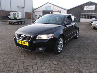 volvo v50 2.0 business pro edition navi leer trekhaak