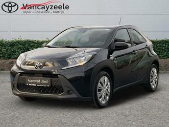 toyota aygo x play comfortpack cam dab carplay androidauto