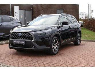 toyota corolla cross 2,0 hev style tech 4x4