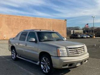 2004 cadillac escalade ext