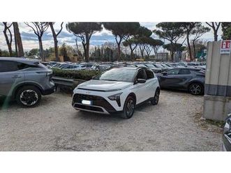 hyundai bayon gpl 1.2cc 83cv lane assist telecamera sens park