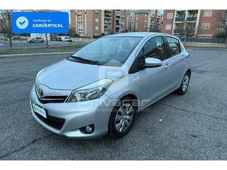 yaris 1.4 d-4d 5 porte lounge m-mt