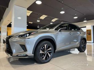 lexus nx 300 hybrid 4wd premium pronta in sede