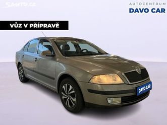 škoda octavia 1,6 i 75kw cz klima serv.kniha