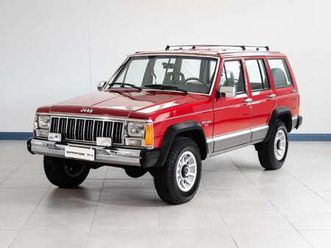 cherokee 5p 4.0 laredo