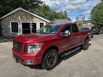 $22,999 2018 nissan titan pro 4x extended cab, loaded!! 4x4, v8, 400hp