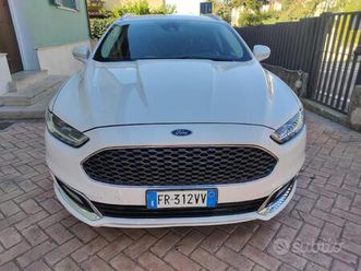 ford mondeo sw 2.0 tdci vignale s&s 180cv